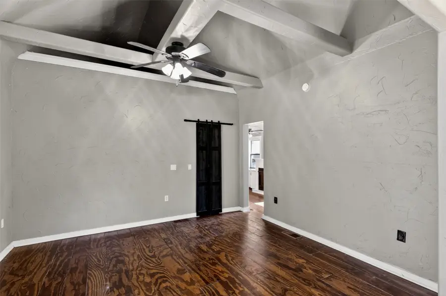 715 W Munson Street, Denison, TX 75020 - #3