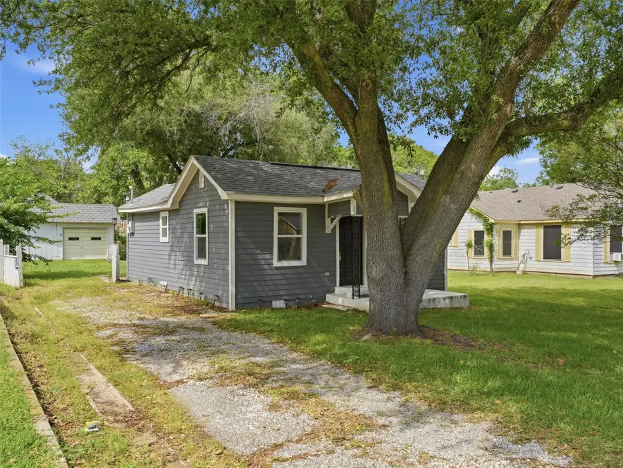 519 E Gandy Street, Denison, TX 75021 - #2