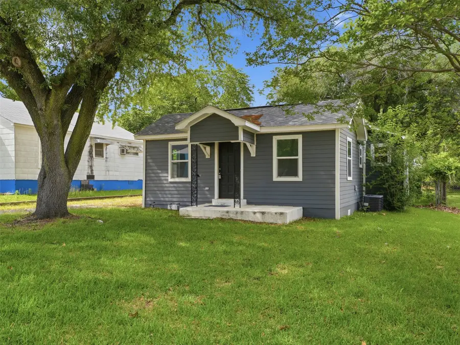 519 E Gandy Street, Denison, TX 75021 - #3