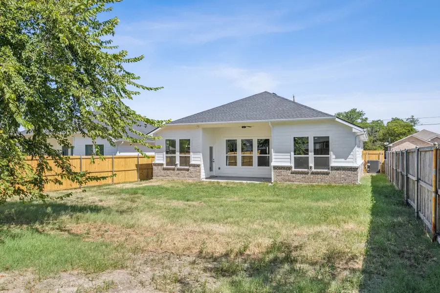 4617 Pickett Street, Greenville, TX 75401 - #3