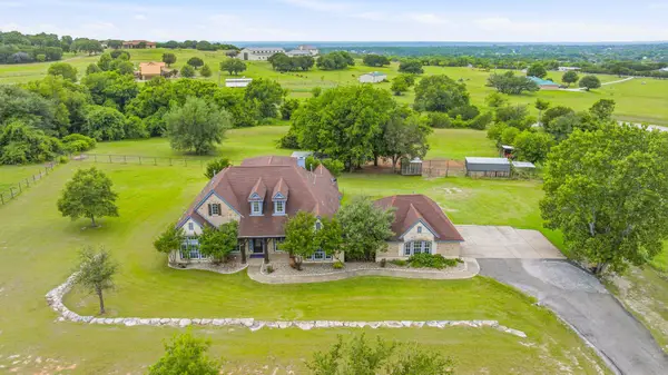 1914 Bentwater Parkway, Granbury, TX 76049