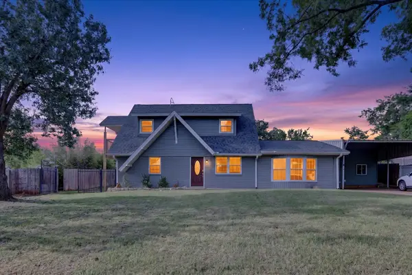 12410 Deeds Court, Azle, TX 76020