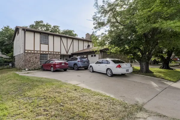 625 NW Renfro Street, Burleson, TX 76028