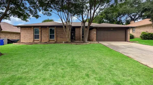 510 Evans Drive, Euless, TX 76040
