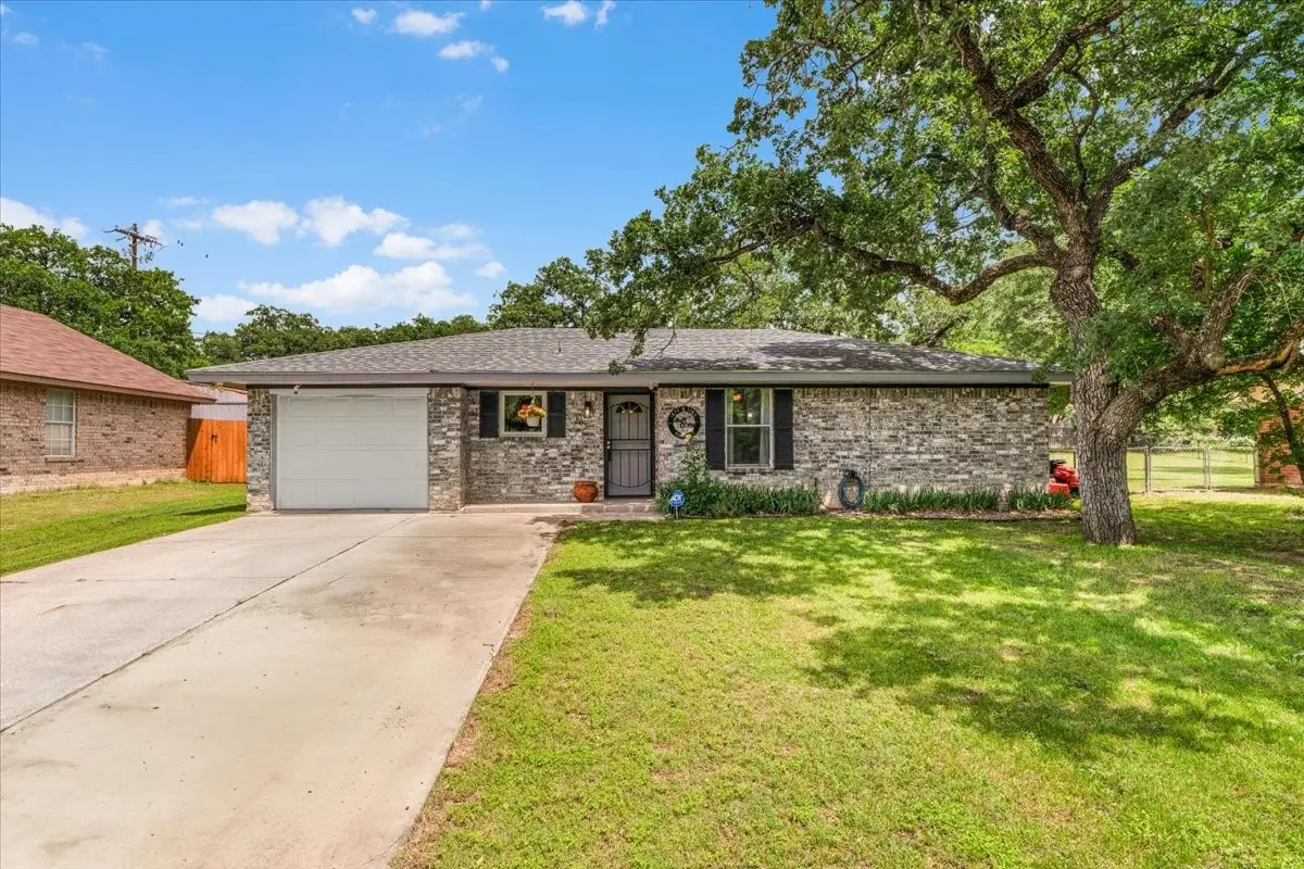 105 Rhoades Street, Azle, TX 76020 - #1