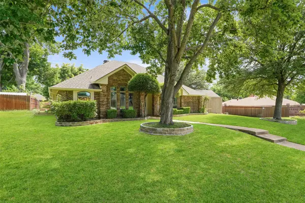 807 Lake Meadows Drive, Rockwall, TX 75087