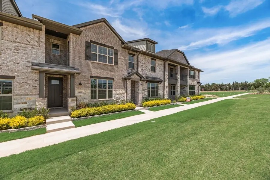 1916 Watermark Mews, Rowlett, TX 75088 - #2