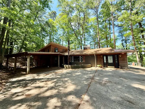 781 Scotts Hideaway Rd, Farmerville, LA 71241