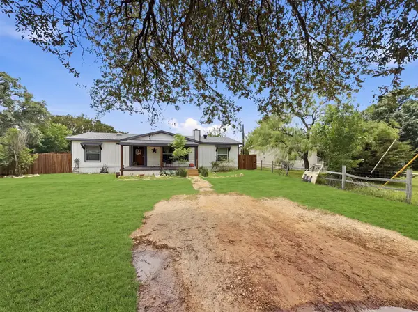 5120 San Marcos Court, Granbury, TX 76048