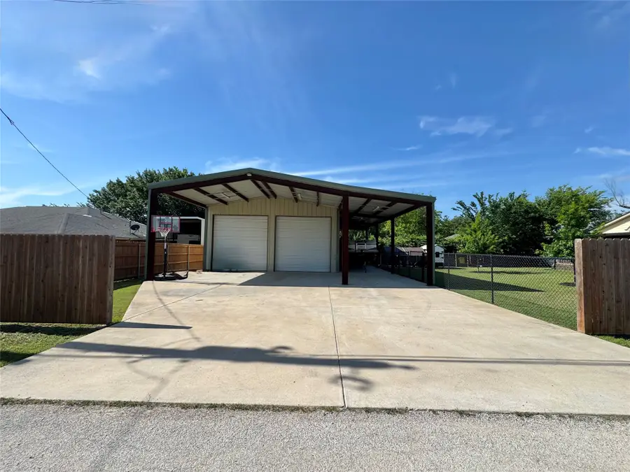 510 N Friou Street, Alvarado, TX 76009 - #2