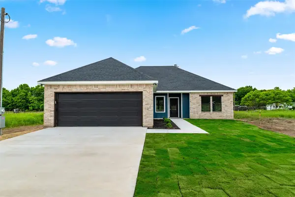 5808 W Virginia Trail, Granbury, TX 76048