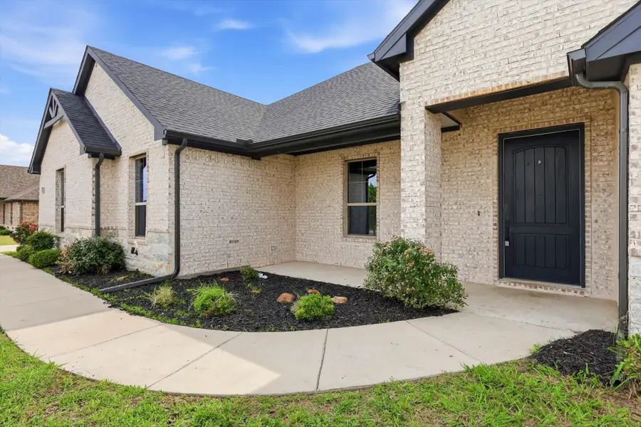 8190 Kassandra Drive, Sanger, TX 76266 - #3