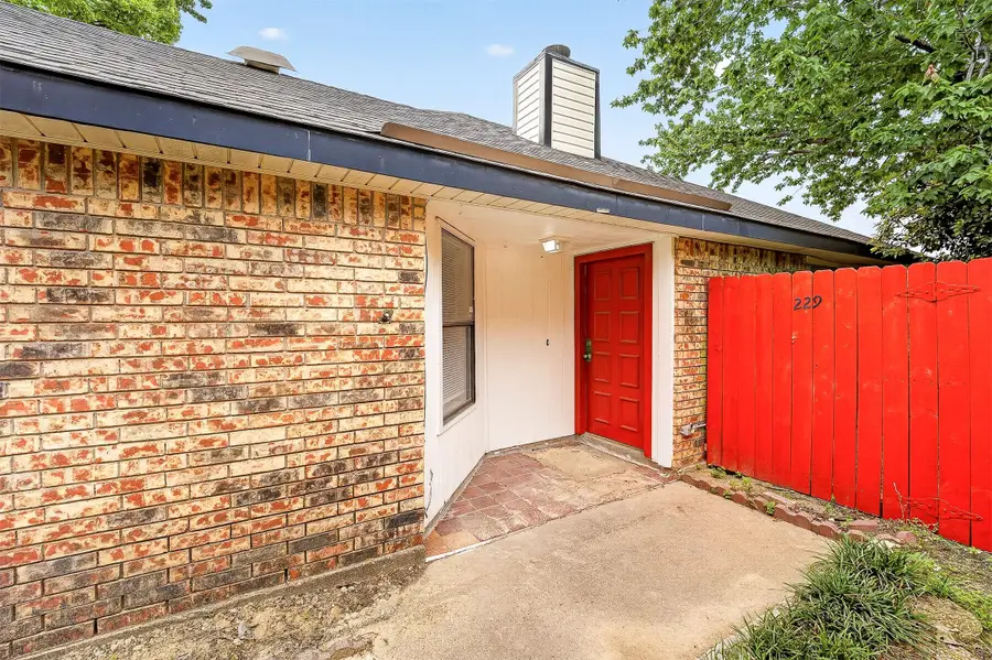 229 Overland Trail, Mesquite, TX 75149 - #2