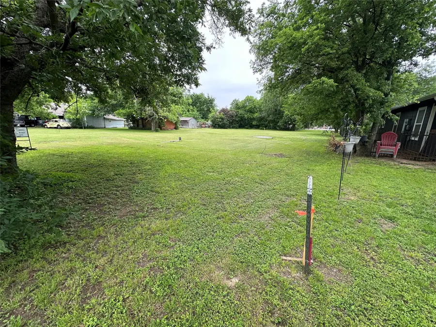 1307 Chase Avenue, Cleburne, TX 76033 - #2
