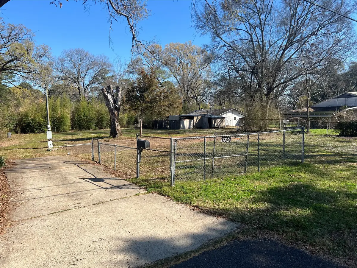 1732 Michel Street, Shreveport, LA 71108 - #1