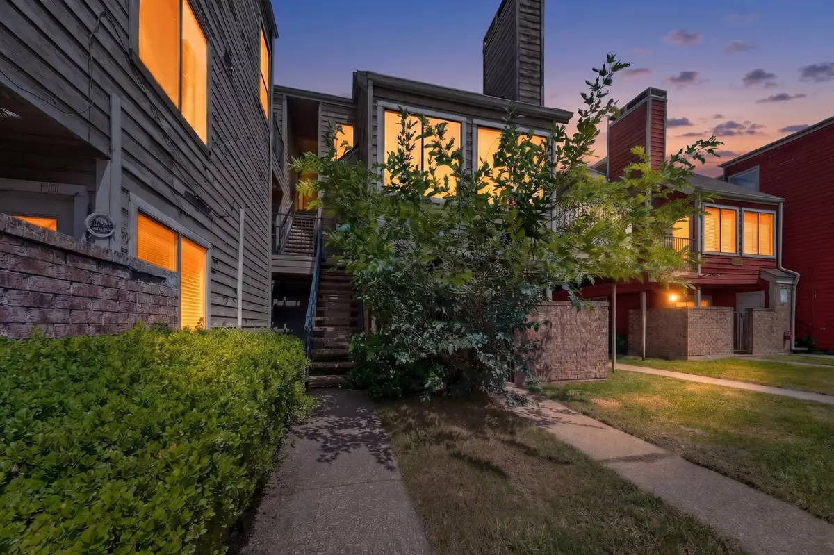 9811 Walnut Street #203, Dallas, TX 75243 - #1