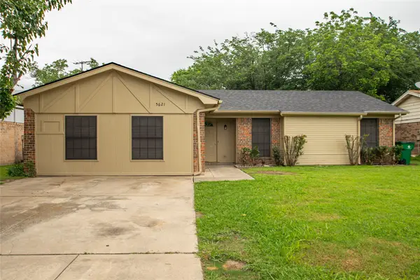 5621 Brent Drive, Haltom City, TX 76148