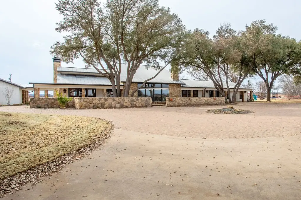 7600 State Highway 6, Albany, TX 76430 - #1