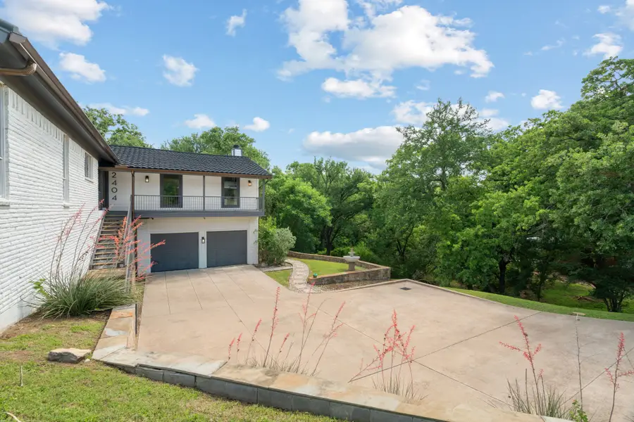 2404 Westwood Drive, Arlington, TX 76012 - #3
