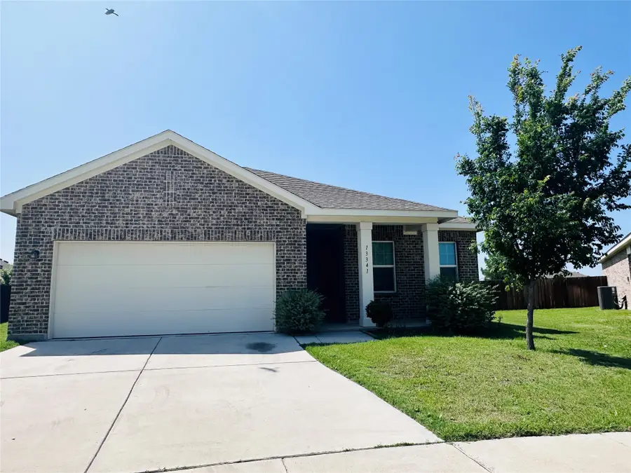 13341 Pine Dunes Drive, Fort Worth, TX 76052 - #2