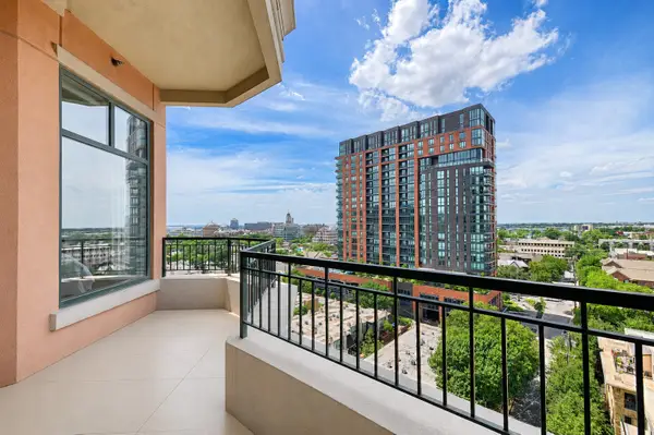 2828 Hood Street #1008, Dallas, TX 75219