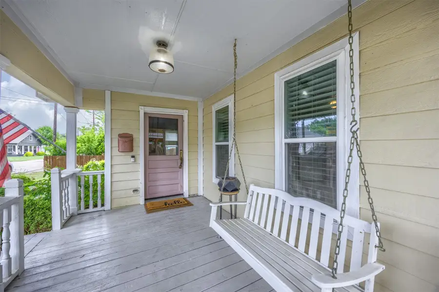 1008 Sherman Street, McKinney, TX 75069 - #2