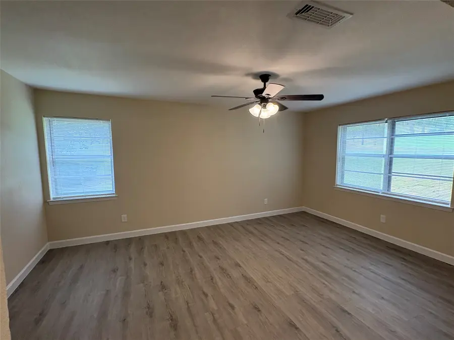 2703 Oak Cliff Lane, Arlington, TX 76012 - #3