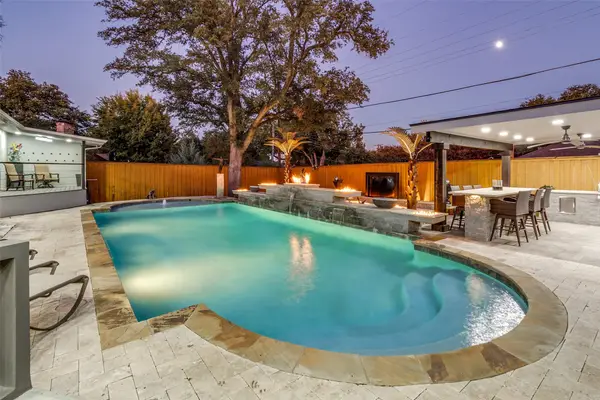 6566 Ridgeview Circle, Dallas, TX 75240