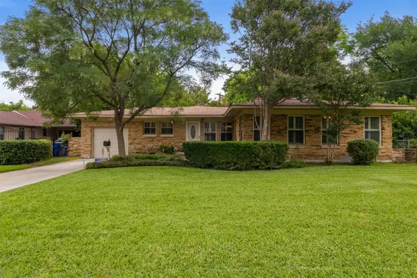 9823 Limerick Drive, Dallas, TX 75218