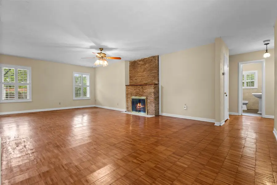 9823 Limerick Drive, Dallas, TX 75218 - #3