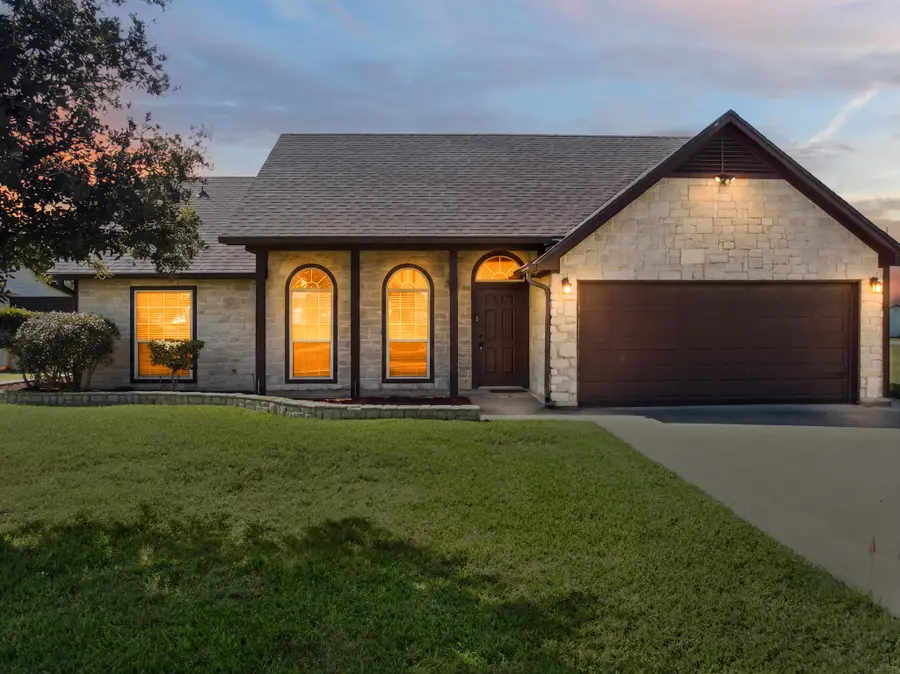 400 E Spurgeon Street, Itasca, TX 76055 - #3