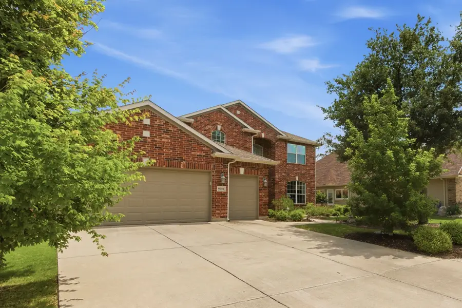 9601 Grandview Drive, Denton, TX 76207 - #3