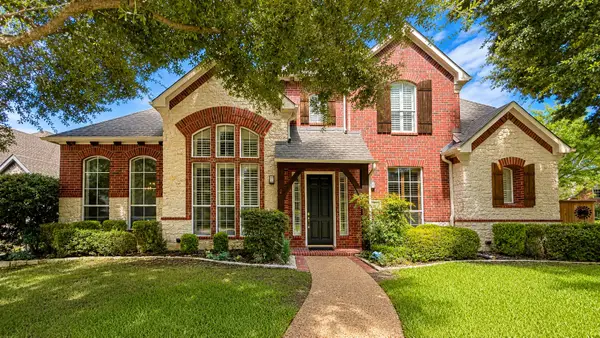 2700 Arbor Court, Richardson, TX 75082