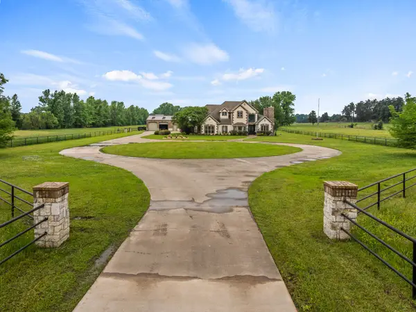 2320 W Hwy 11, Pittsburg, TX 75686