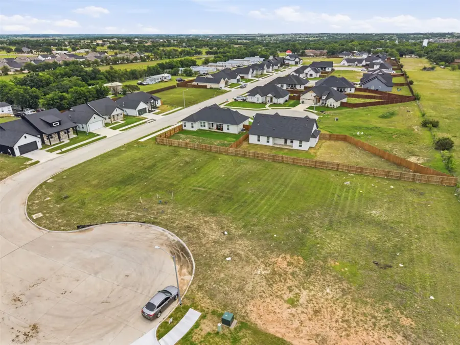 589 Highview Court, Godley, TX 76044 - #2