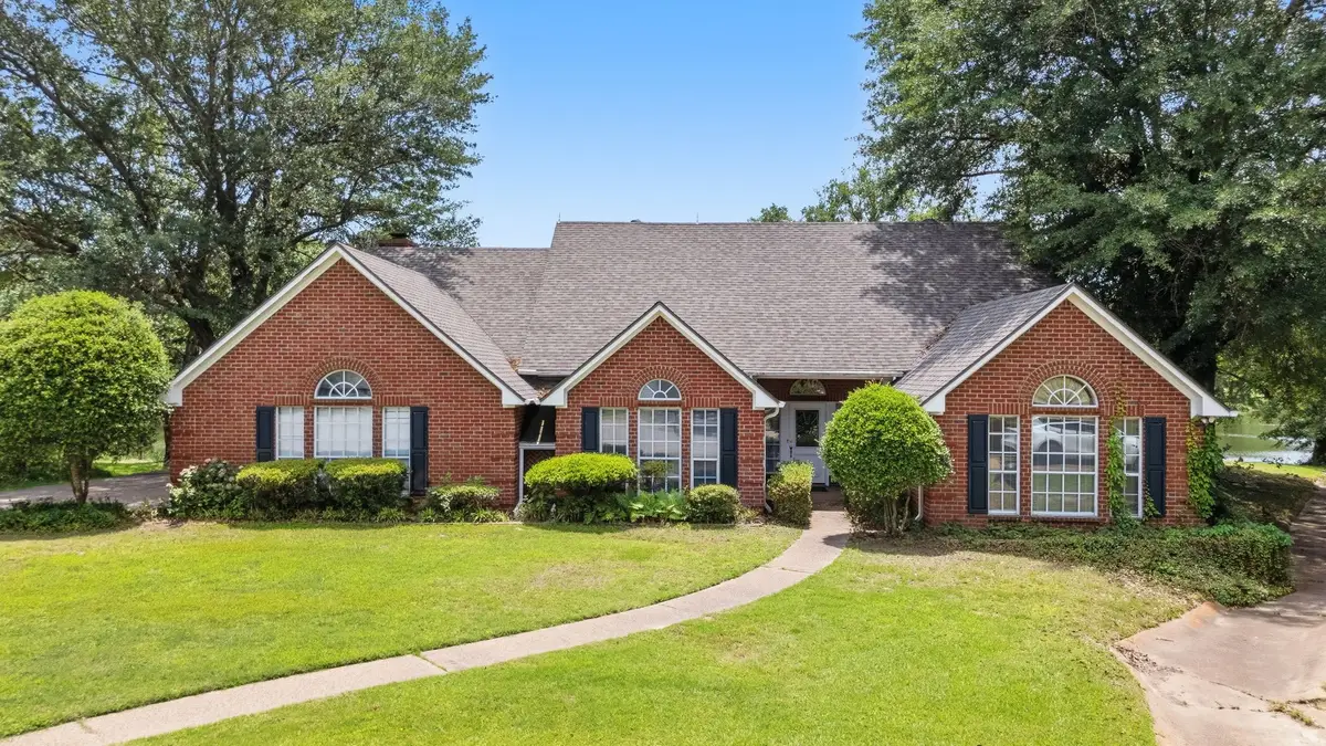 241 Lakeside Place, Mineola, TX 75773 - #1