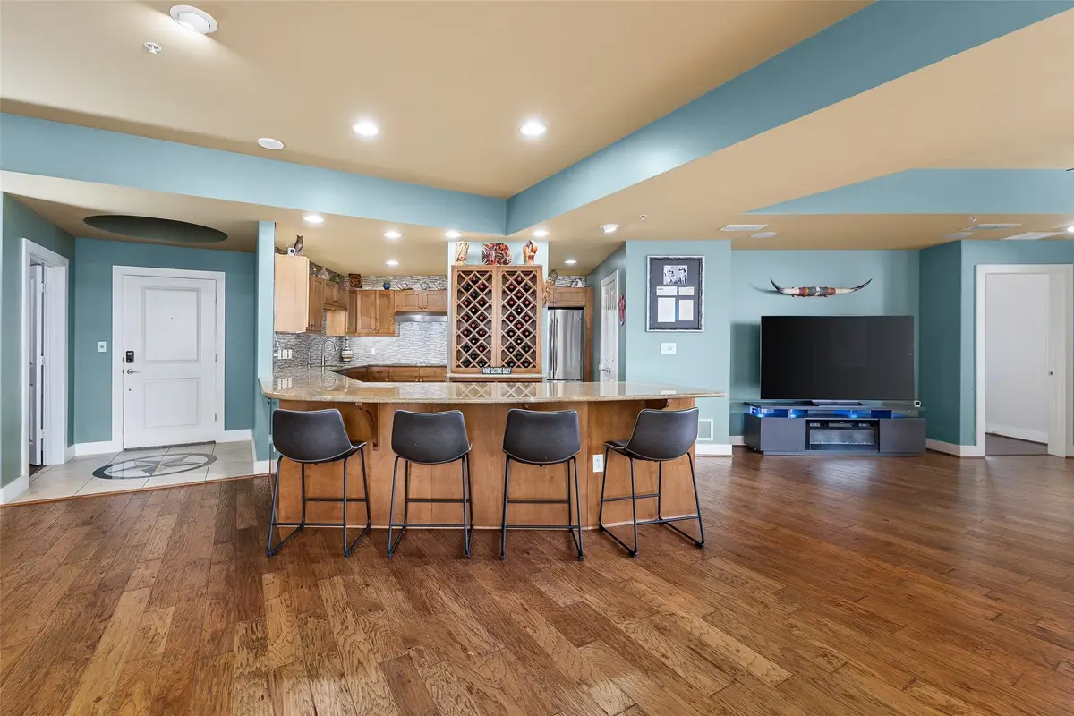 411 W 7th Street #806, Fort Worth, TX 76102 - #1