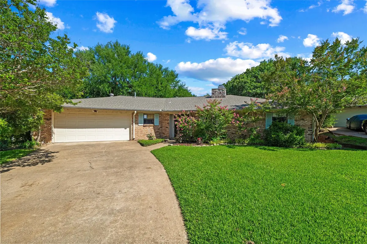 4709 Wood Springs Court, Arlington, TX 76017 - #1