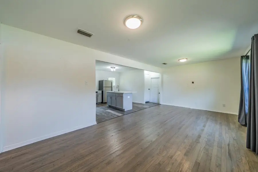 11528 Sinclair Avenue, Dallas, TX 75218 - #2