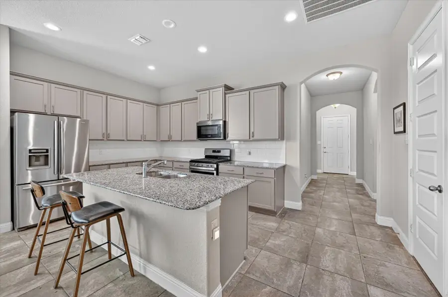 2429 Flowing Springs Drive, Fort Worth, TX 76177 - #3