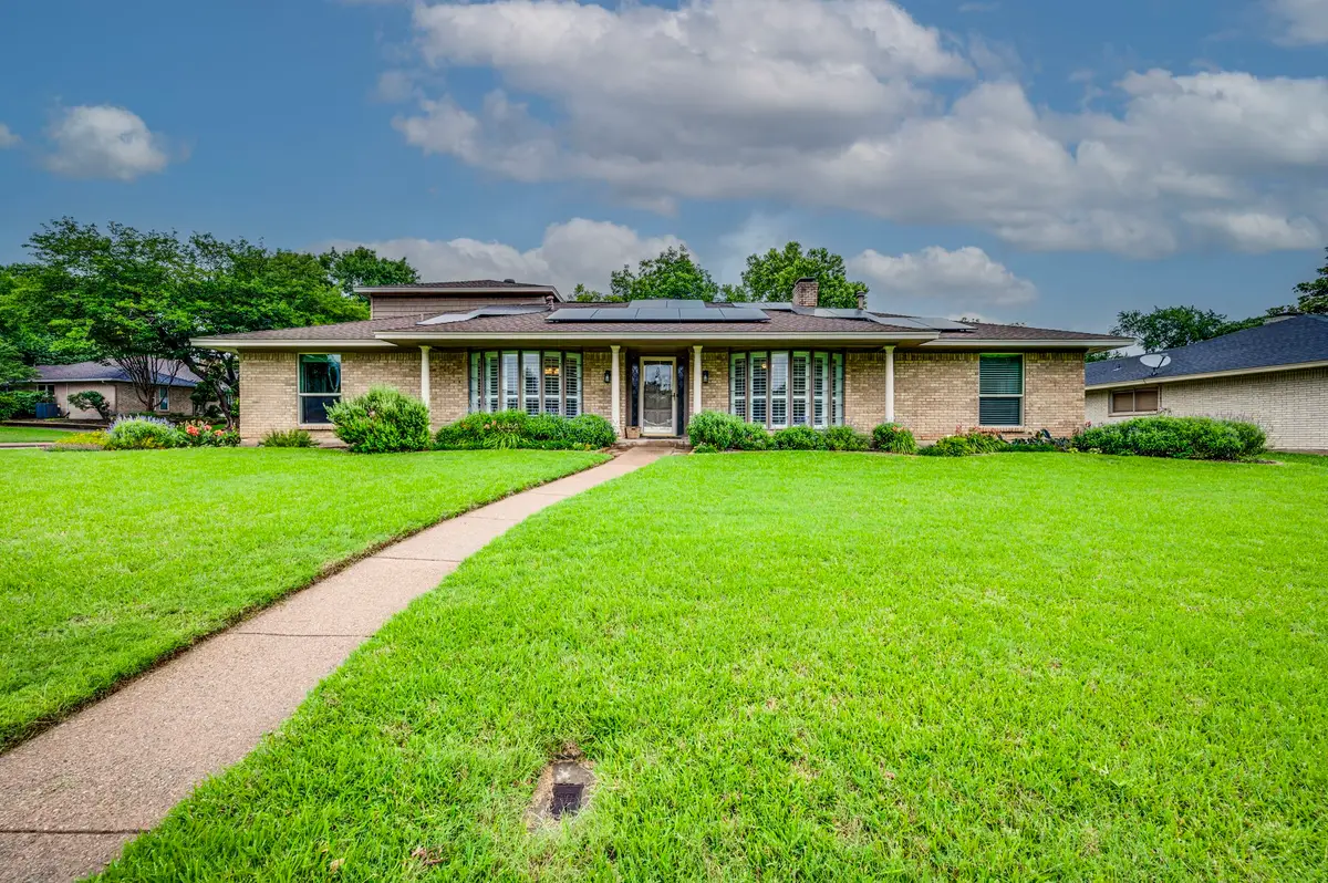 947 Rock Canyon Drive, Duncanville, TX 75137 - #1
