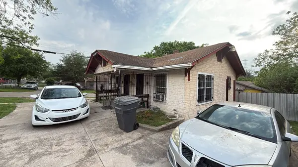 2431 Britton Drive, Dallas, TX 75216