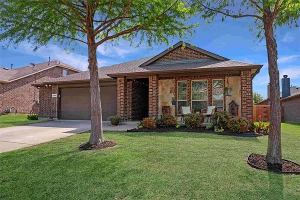 1521 Hanover Lane, Van Alstyne, TX 75495