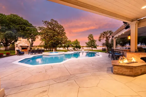 4206 Shadybrook Lane, Rowlett, TX 75088