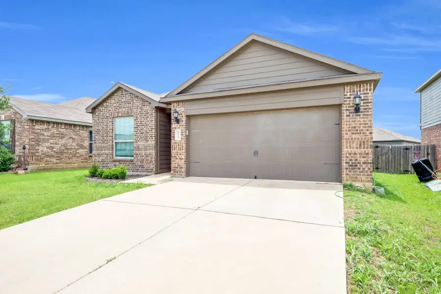 139 Alamo Way, Venus, TX 76084 - #2