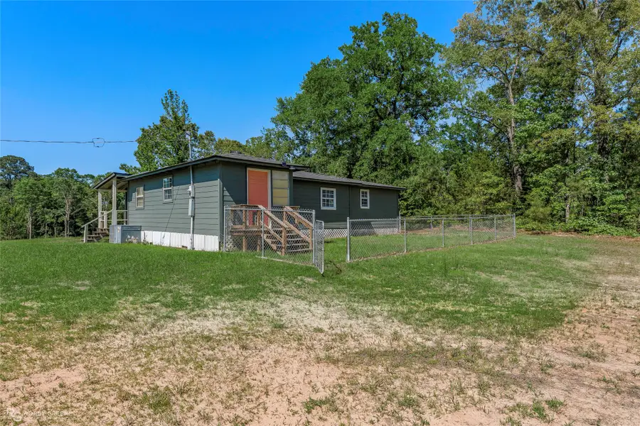 00 10651 Murry Lane, Vivian, LA 71082 - #2
