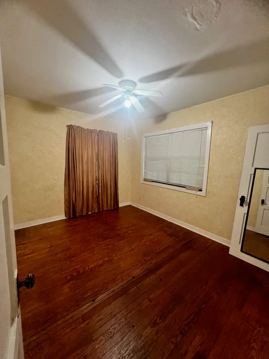 1122 Mclean Avenue, Dallas, TX 75211 - #3