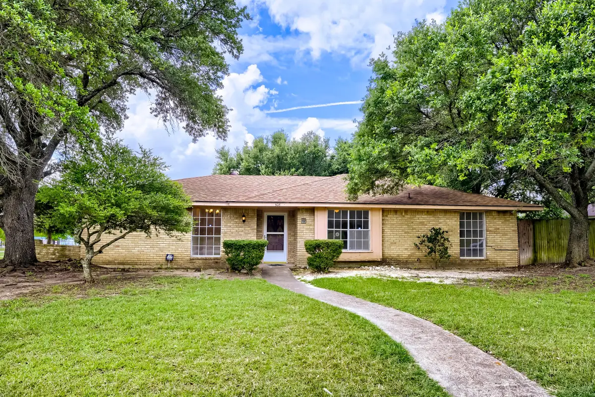 508 Stony Creek Drive, Desoto, TX 75115 - #1