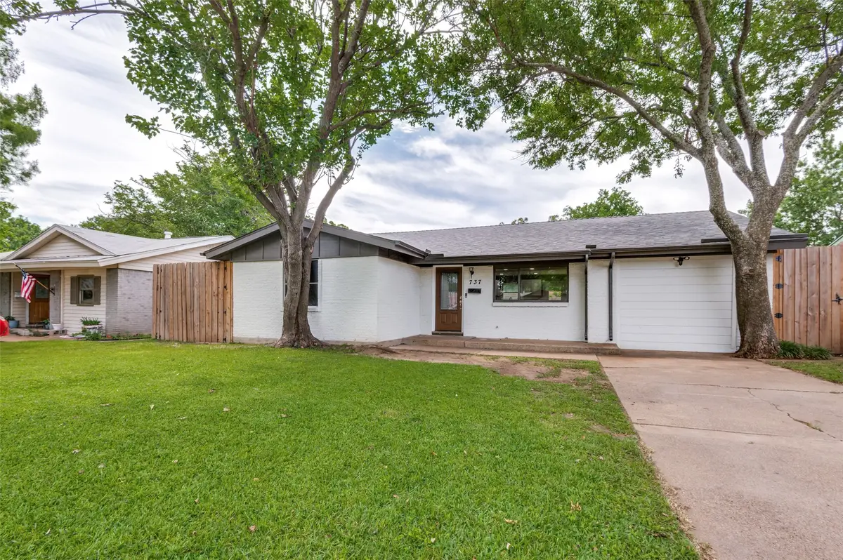 737 Cranbrook Lane, Grand Prairie, TX 75052 - #1