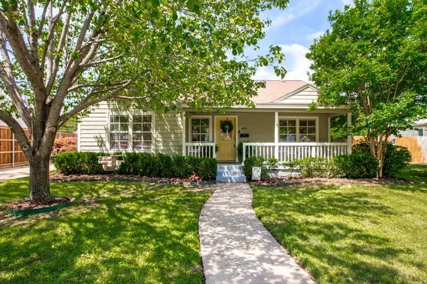 845 Springbrook Drive, Fort Worth, TX 76107